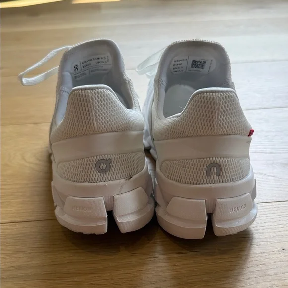 On Running - Cloudswift 3 AD Running Shoe - Picture 5 of 7